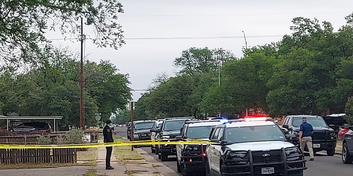 Officer shoots suspect who pointed gun at citizen on 38th near Indiana