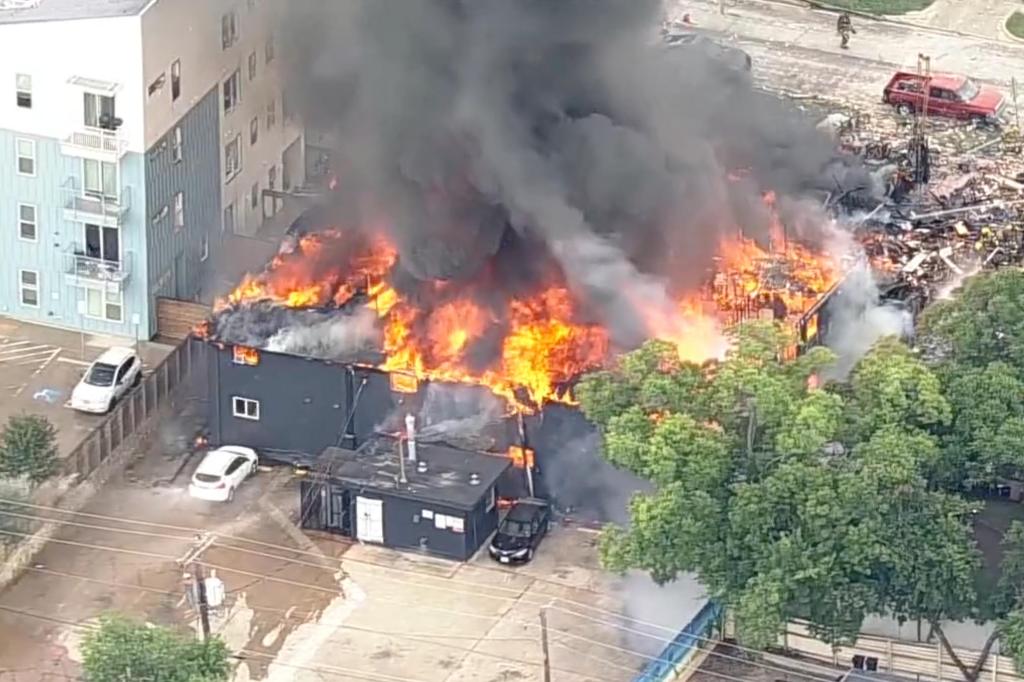 Crews in Dallas search for missing after fatal apartment fire