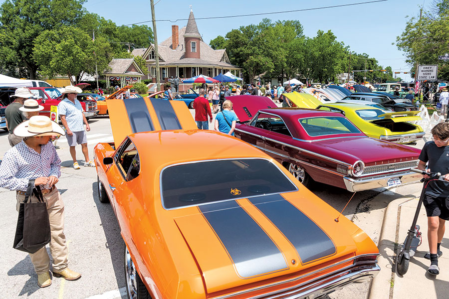 Bluegrass, classics roll into downtown Wylie