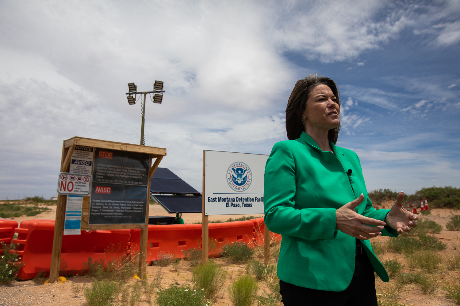 Minnesota lawmaker raises concerns over ICE medical care as El Paso detainee seeks ovarian cyst surgery