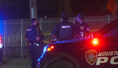 HPD investigates death of man found unresponsive near downtown Houston