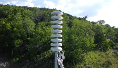 Hunt community adds new flood sirens