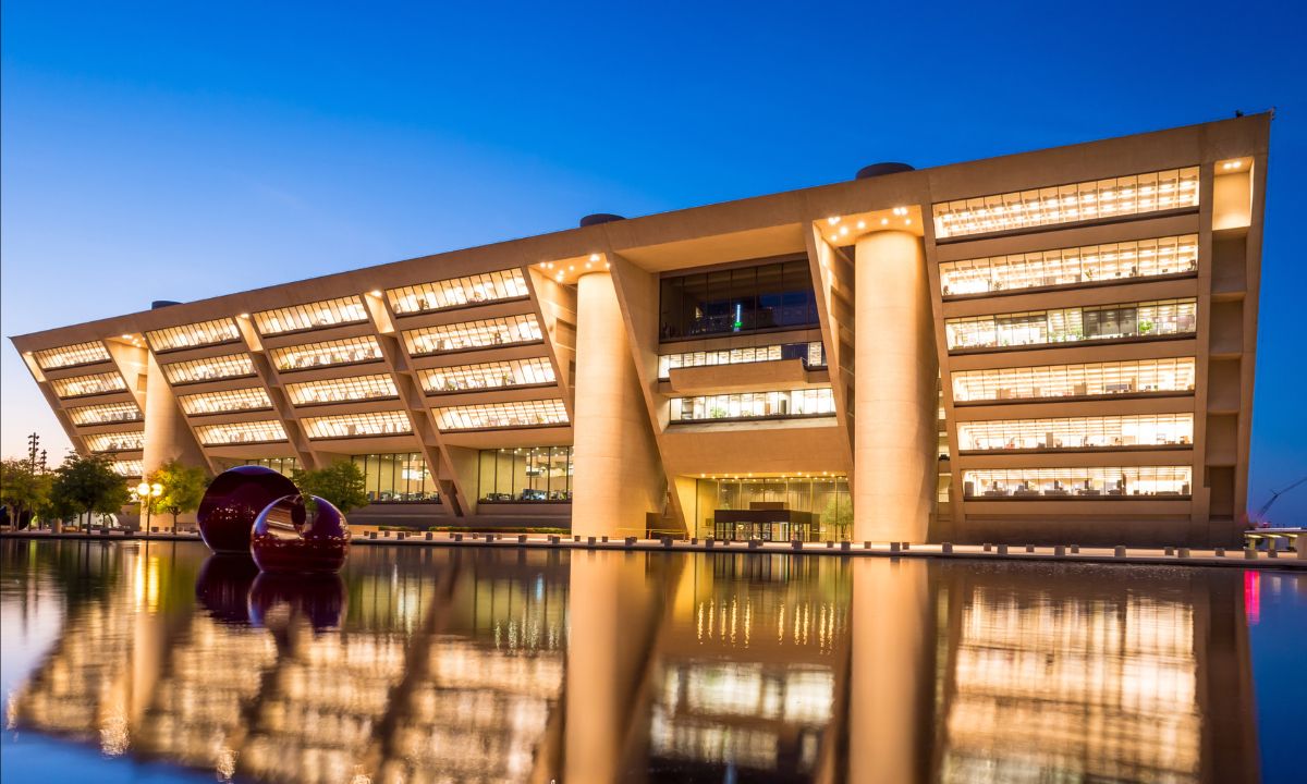 What Should Dallas Do With City Hall? Take the DX Poll