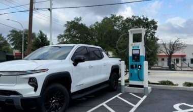 Experts discuss the state of EVs, infrastructure in Texas