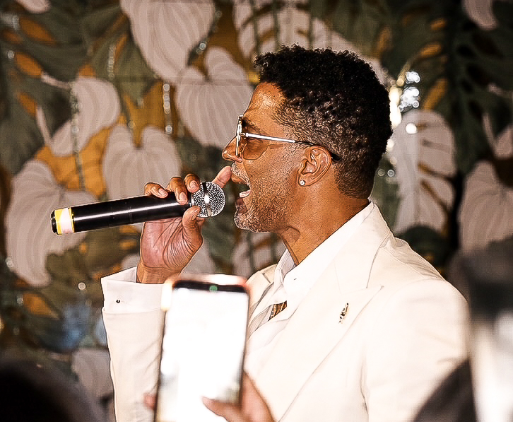 Eric Benet played an intimate set at Winsome Prime Friday night.