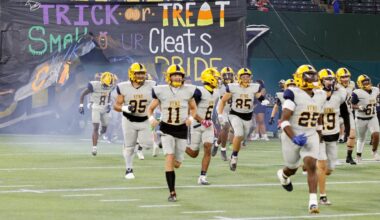 Arlington ISD promotes Zach Najarro to head coach at Lamar