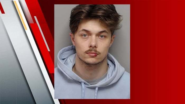 Man arrested for threats to kill Erika Kirk ahead of Turning Point USA event in San Antonio, affidavit says