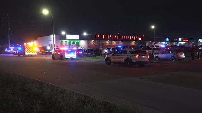 Gunfire disrupts large crowd outside North Freeway club; multiple detained, officer assaulted