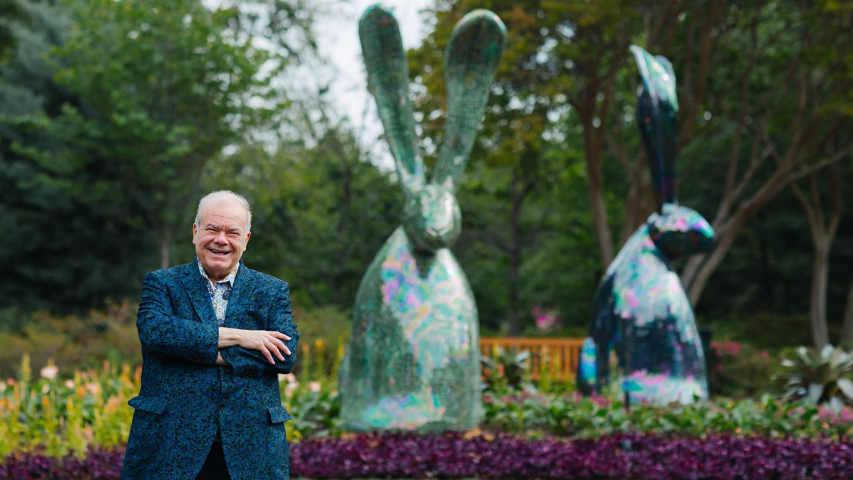 Hunt Slonem’s work on view at the Dallas Arboretum – NBC 5 Dallas-Fort Worth