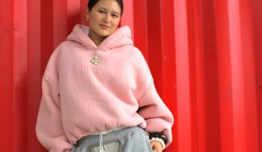 Fort Worth high school grad growing startup apparel business gets a partner — her mom