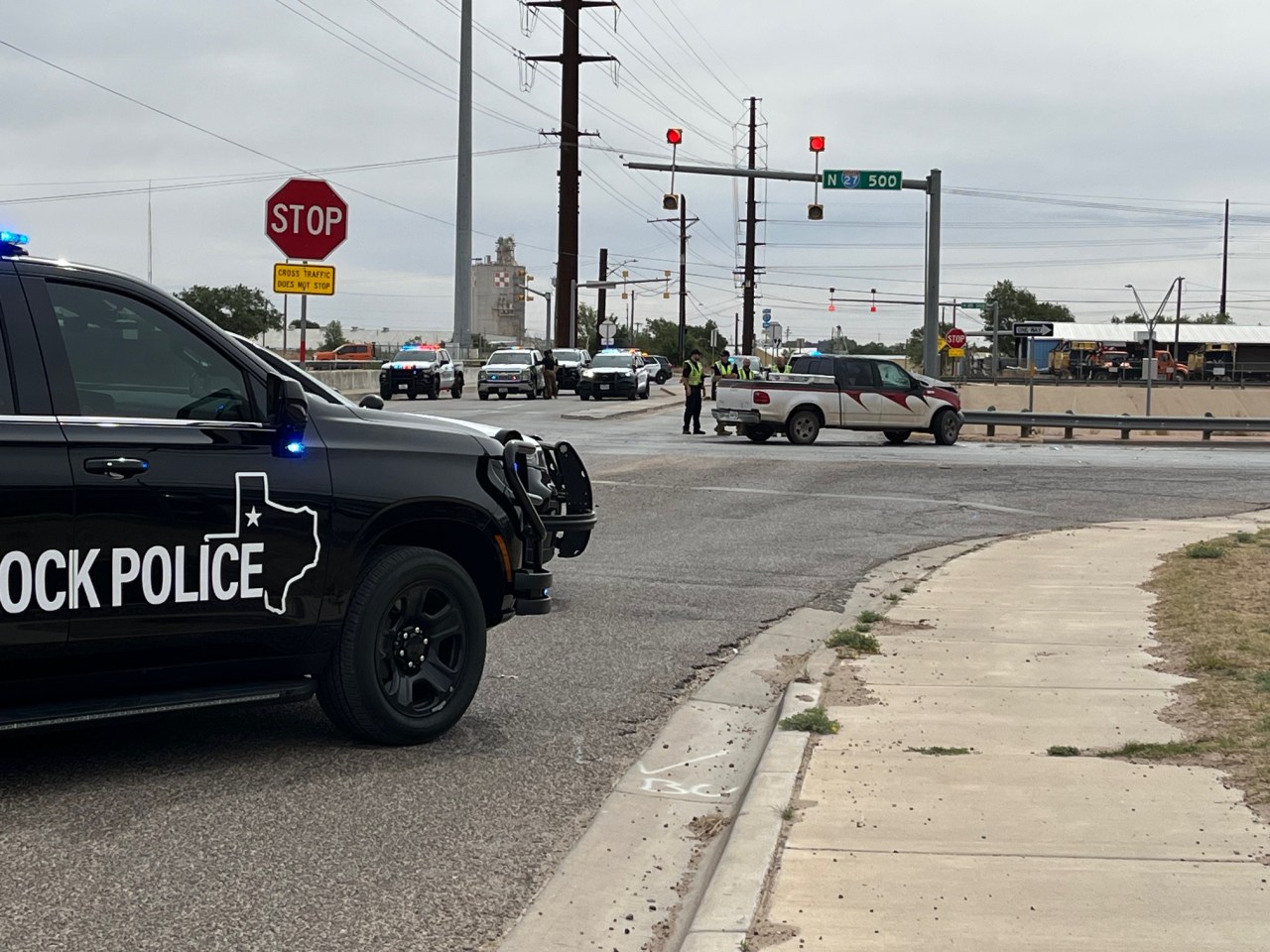 Lubbock Police officer suffers moderate injuries in Tuesday morning crash