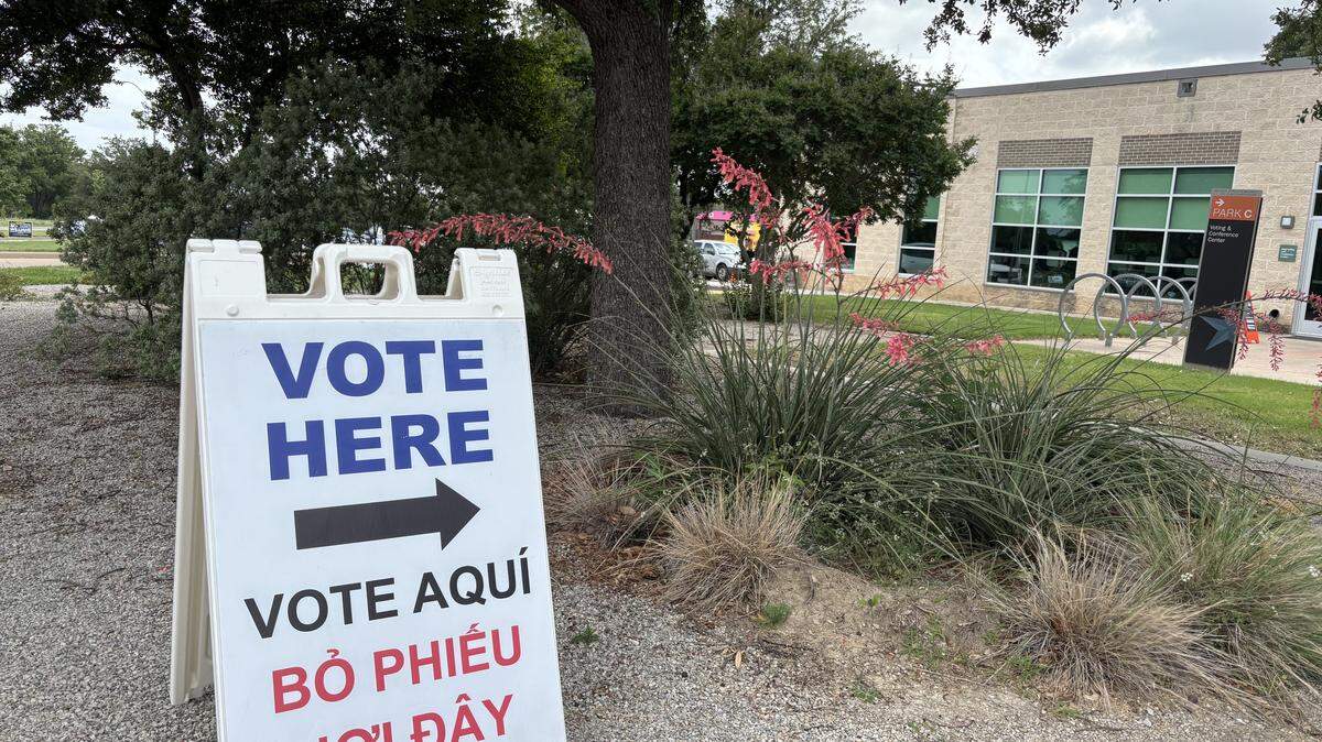 A Tarrant County Democratic election judge says she was assaulted by a Republican election judge. A Tarrant County Democratic election judge says she was assaulted by a Republican election judge.
