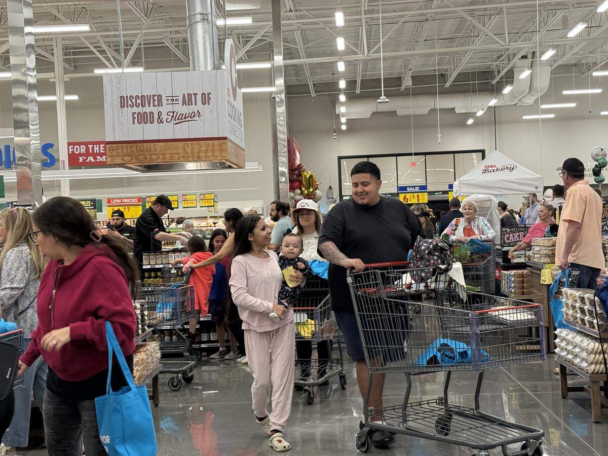 Families came out to the grand opening of the Mid-cities H-E-B to be among the first to shop at the new store in Euless on Wednesday, May 20, 2026.