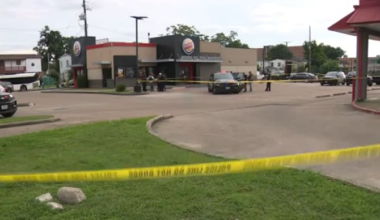 Argument between teenagers escalates to shooting outside Third Ward Burger King; 17-year-old suspect in custody