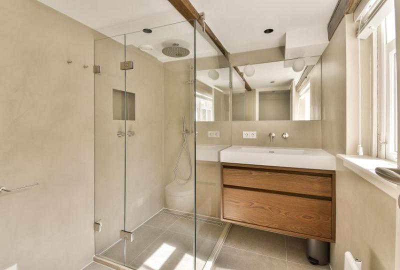 Frameless Shower Glass: The Bathroom Upgrade Austin Homeowners