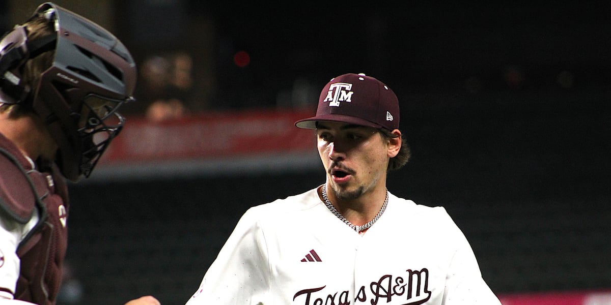 Texas A&M baseball changes starting rotation ahead of Ole Miss series