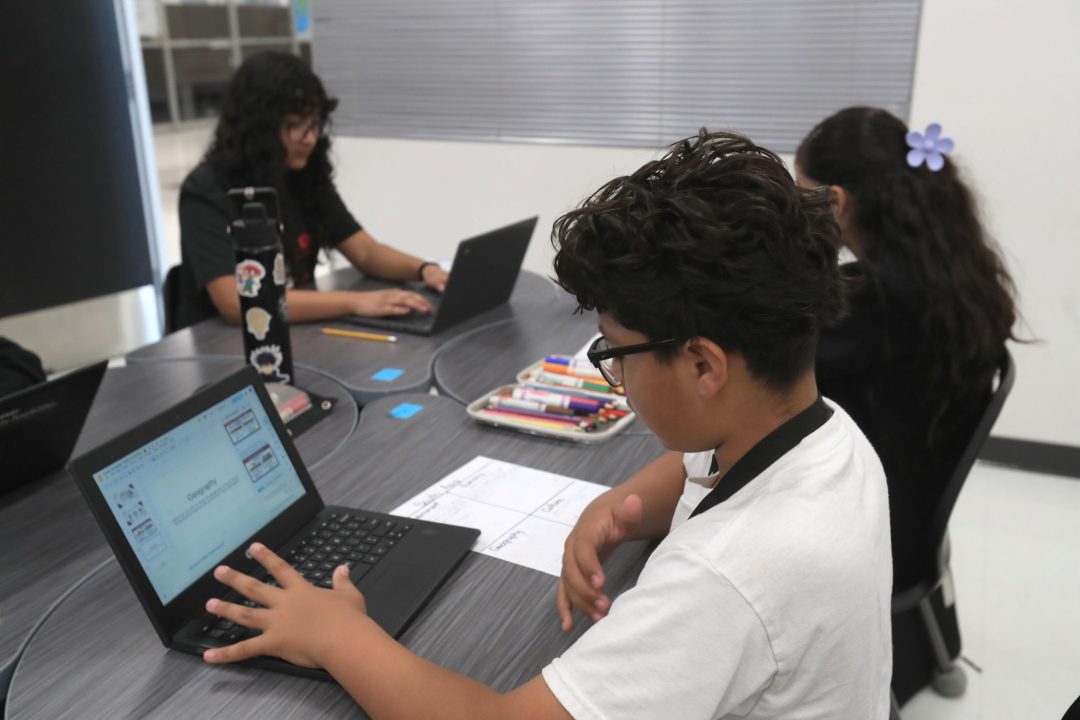 Podcast: El Paso schools grapple with AI in the classroom