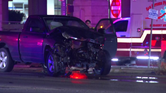 Man killed in rollover crash on Northeast Side, SAPD says