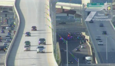 Drivers should expect delays on Hwy 281 near Thousand Oaks