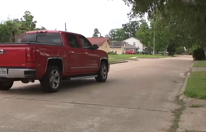 10 years for a speed bump? Residents demand long-delayed speed bumps in dangerous area of Houston neighborhood