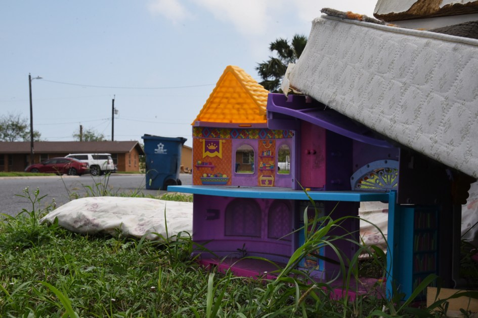 Texas town’s mistake on Trump plan empties public housing