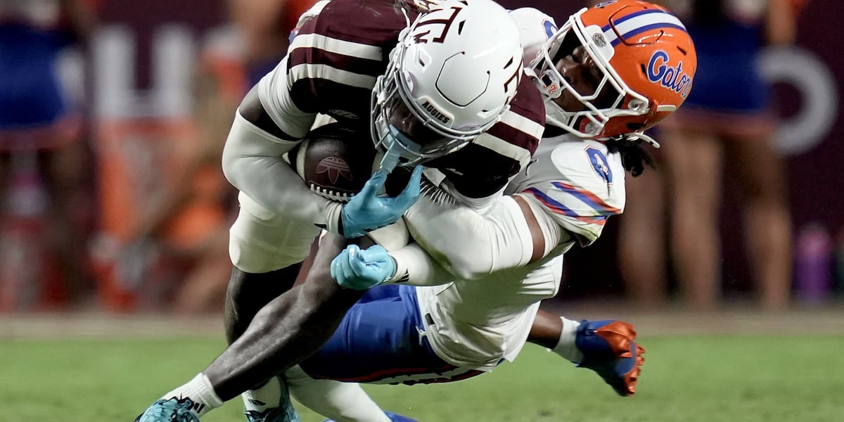 Former Texas A&M RB Le’Veon Moss to retire from NFL