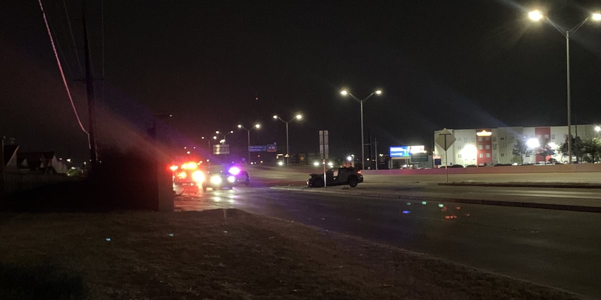1 seriously injured in overnight crash in central Lubbock
