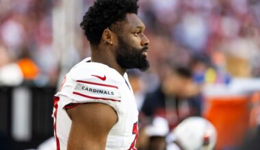 Arizona Cardinals linebacker Josh Sweat (10) against the Atlanta Falcons at State Farm Stadium.