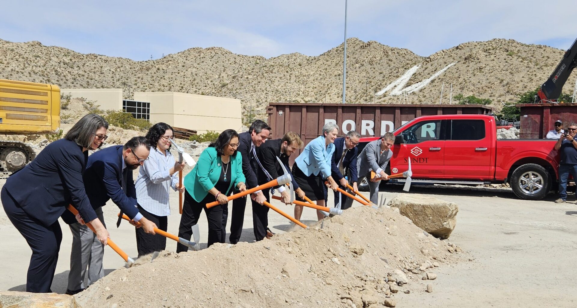 UTEP breaks ground on dorm, deck plaza gets donation, El Paso hosts Juárez