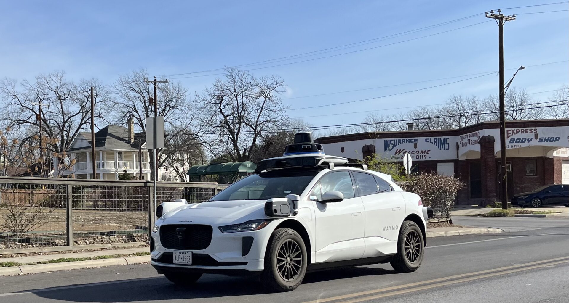 Waymo pauses issues national recall after San Antonio incident