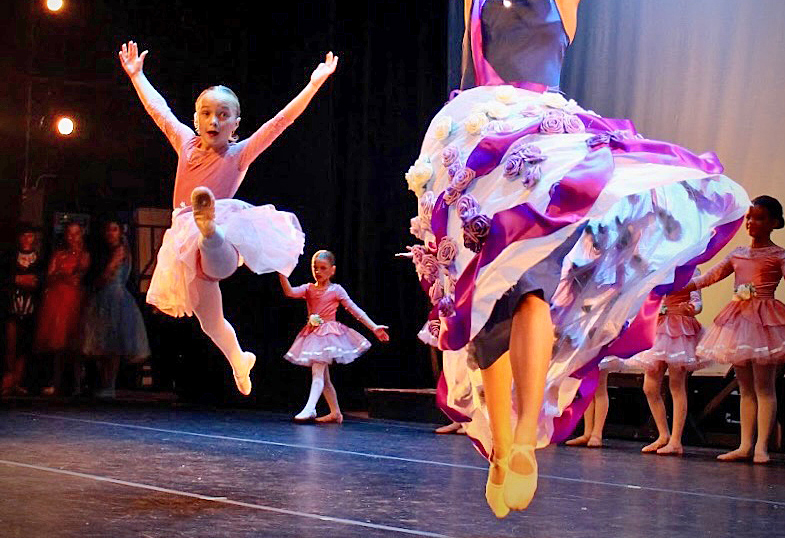 Kitty Carter Dance Factory Revue to benefit 'More Like Wynne'