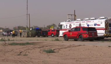 Residents returning to their homes after wildfires force evacuation in Kress