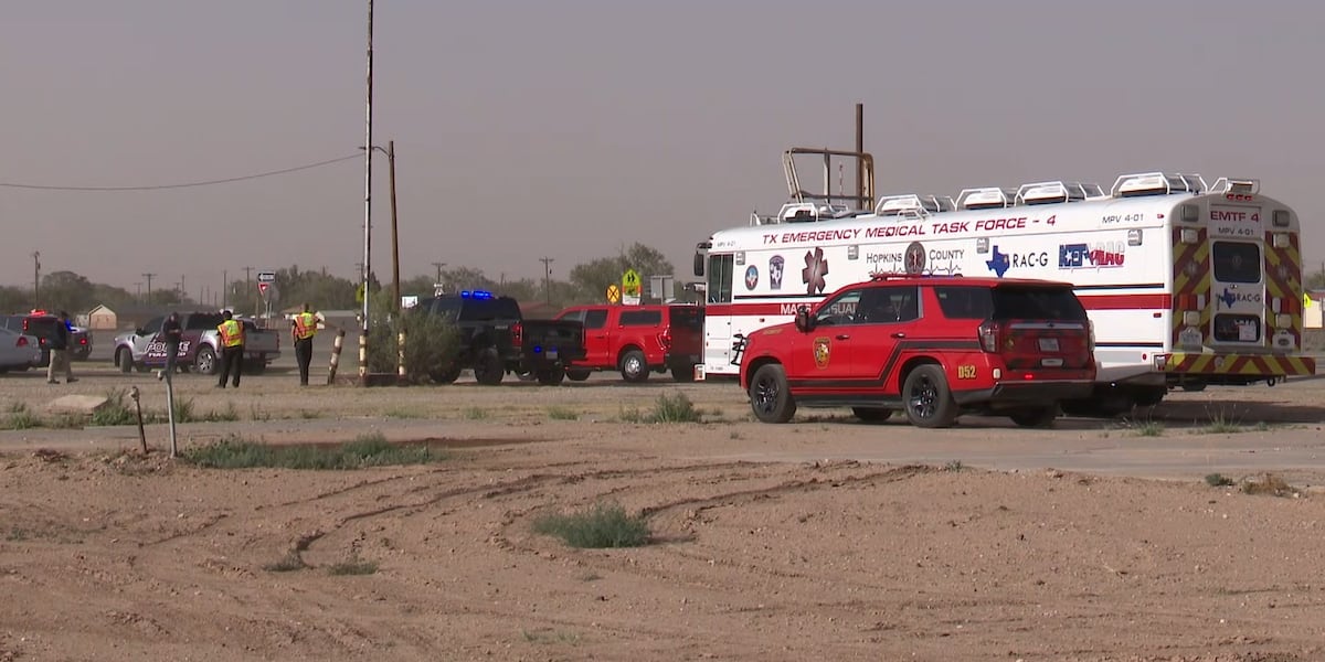 Residents returning to their homes after wildfires force evacuation in Kress