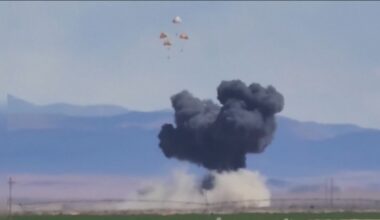 'Absolutely amazing guys': Man recounts helping crew after air show jet crash