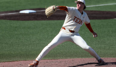 Longhorns Daily News: Texas baseball’s Dylan Volantis named SEC’s Co-Pitcher of the Week
