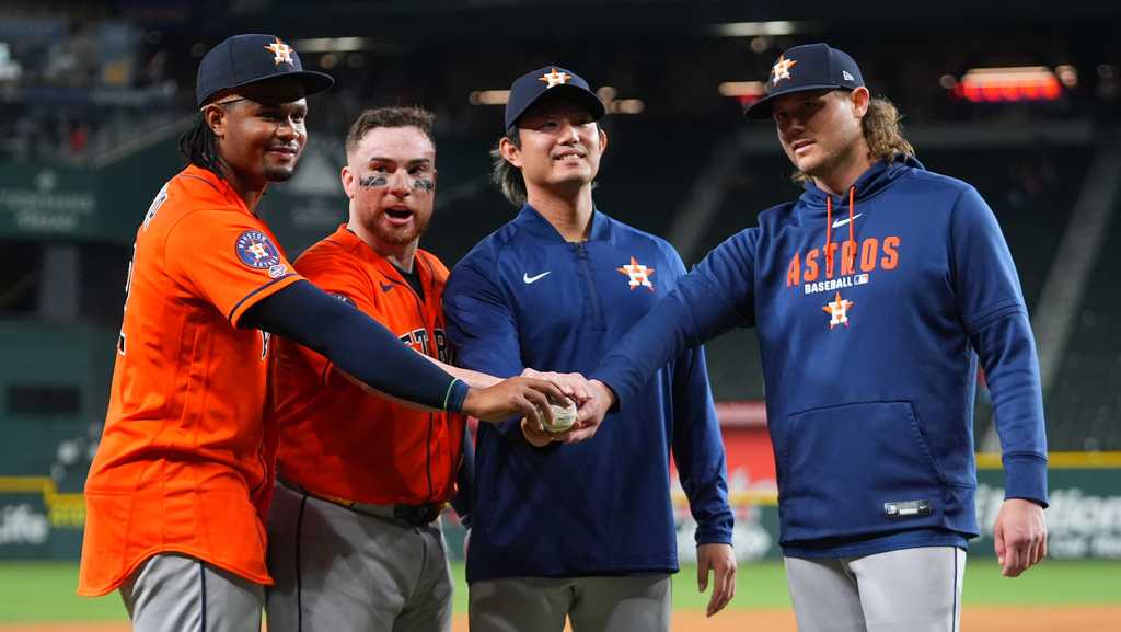 Astros throw a combined no-hitter
