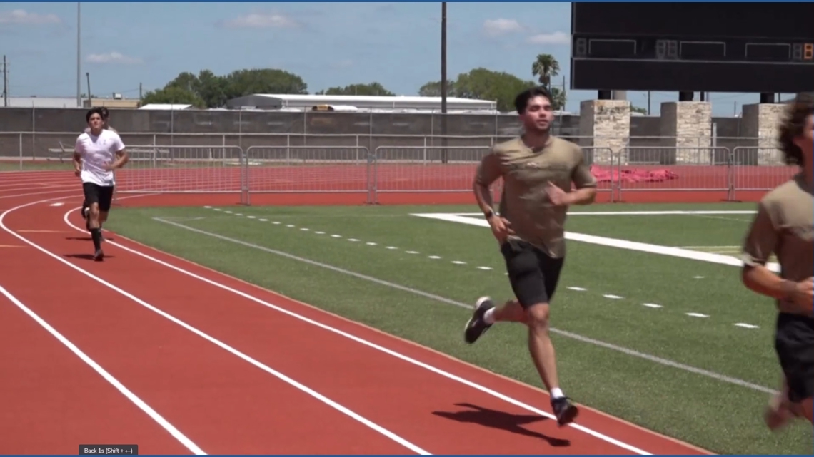 Corpus Christi special warfare candidates use Beach to Bay as preparation for elite military training