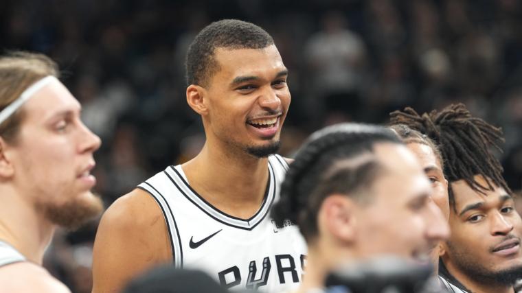 San Antonio Spurs Victor Wembanyama ejected for flagrant 2