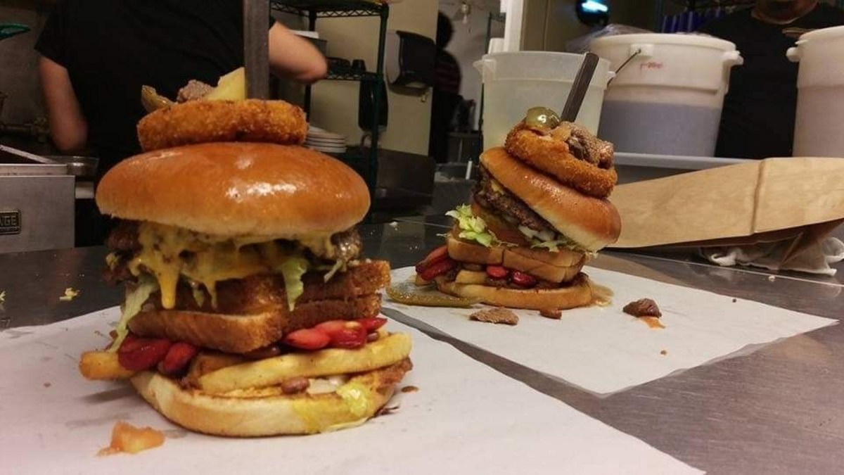 Check Out What Locals Say Are The Best Burgers in El Paso