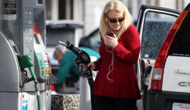 Is Using A Cell Phone While Pumping Gas Really Illegal?