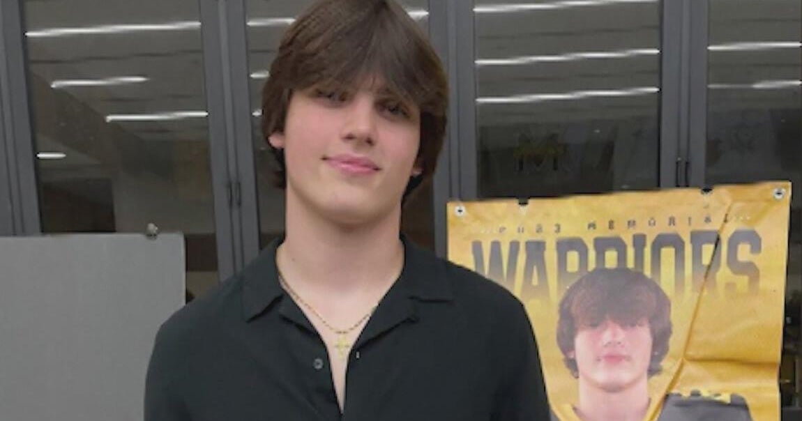 Twin brother accepts posthumous diploma for Austin Metcalf at Frisco graduation ceremony