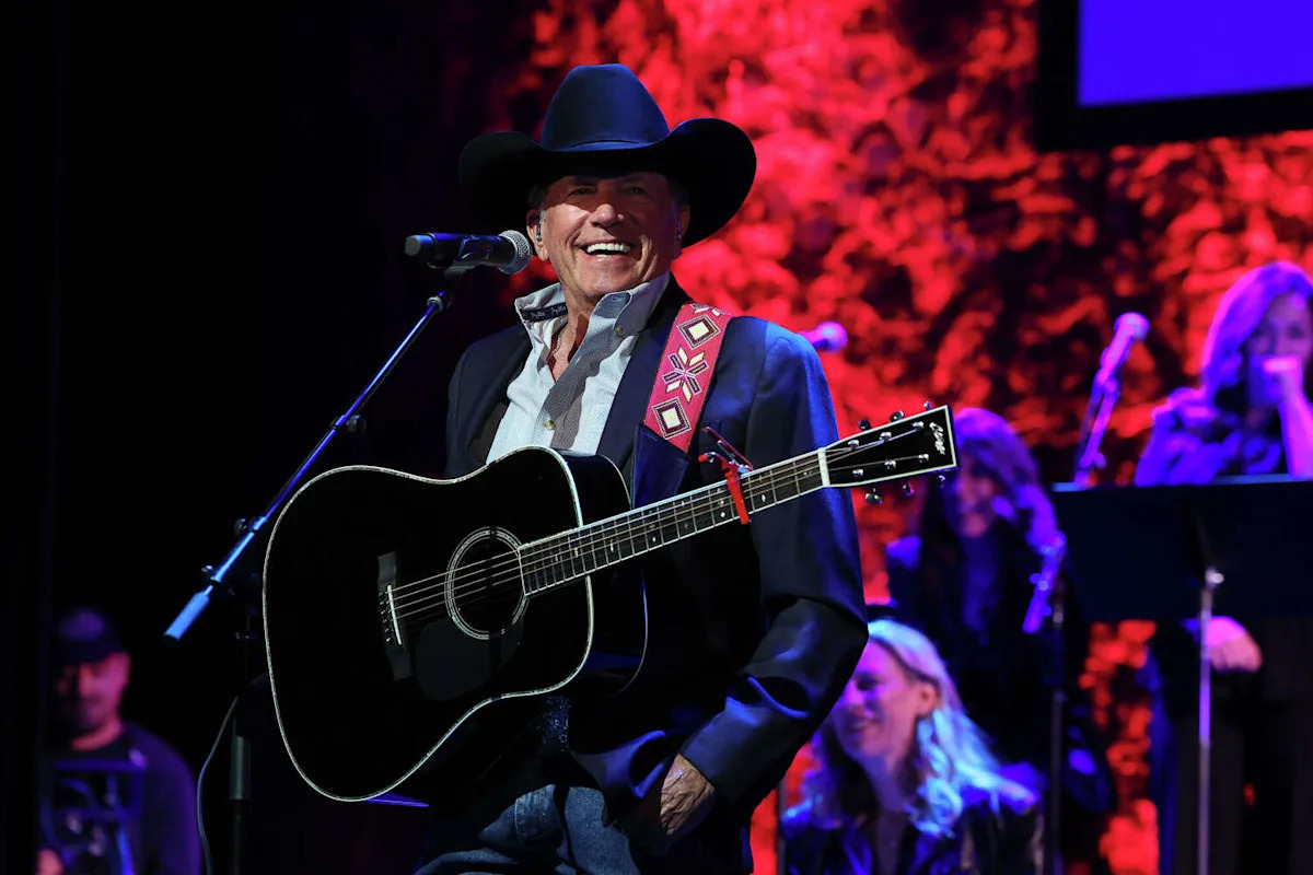 George Strait's famous Texas song gets hilarious modern rewrite online