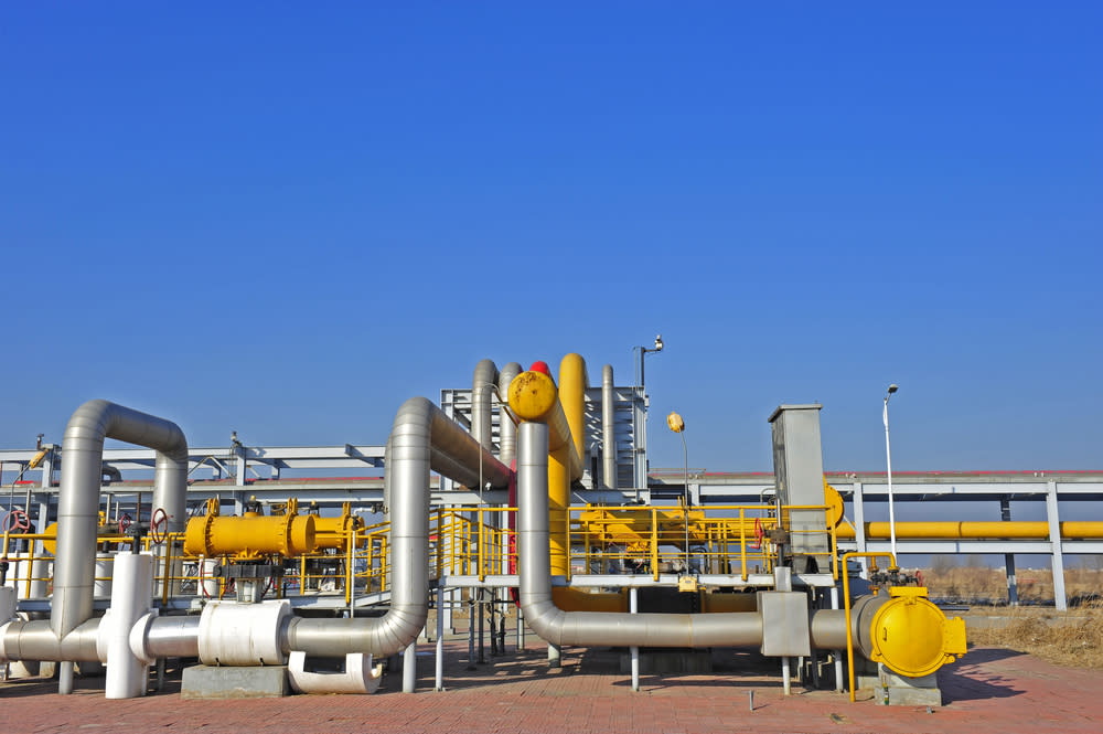 Jim Cramer on Enbridge (ENB): “I’m Not Going to Push Something at a 52-week High Before It Reports”