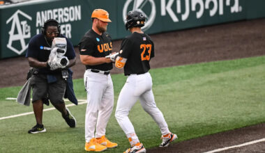 No. 4 Texas matches up against Tennessee in Knoxville