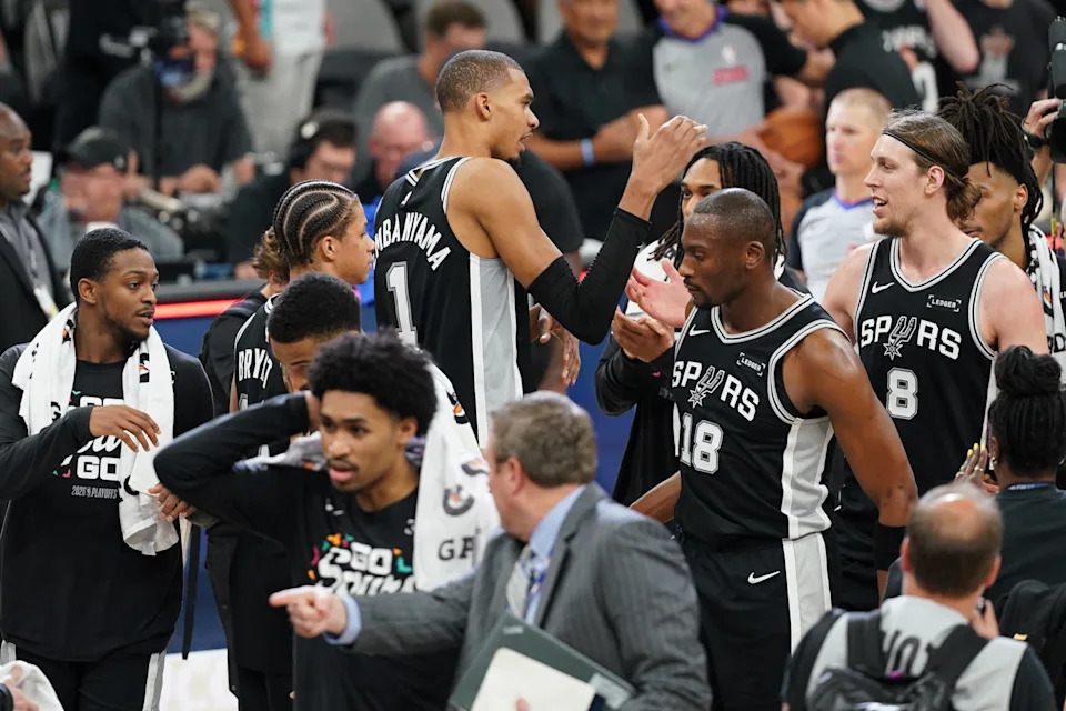 May 28, 2026; San Antonio, Texas, USA; The San Antonio Spurss react after defeating the Oklahoma City Thunder in game six of the western conference finals for the 2026 NBA playoffs at Frost Bank Center. Mandatory Credit: Dustin Safranek-Imagn Images
