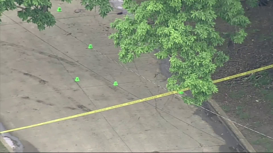 2 shot in Garland park after meet-up for sale of "illicit material," says authorities