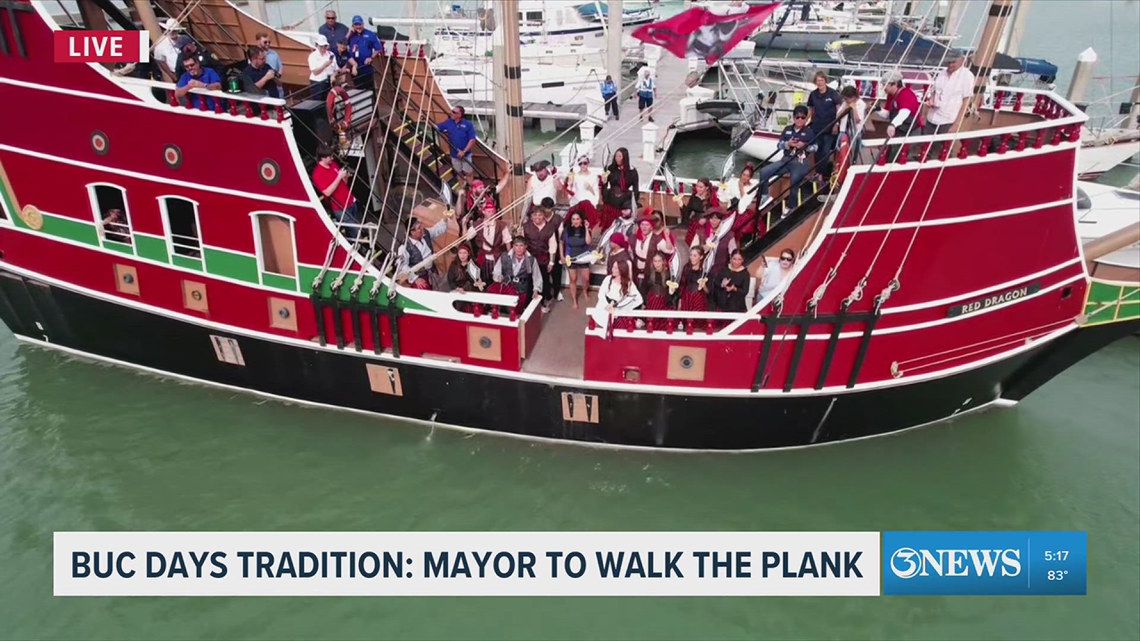 Corpus Christi mayor "kidnapped" by pirates, walks the plank