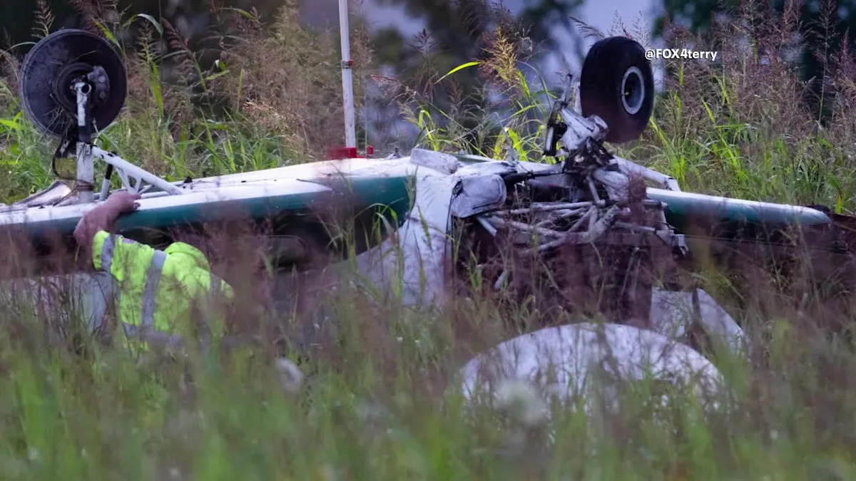 Dallas police Sgt. critically injured after off-duty officer plane crash in Forney