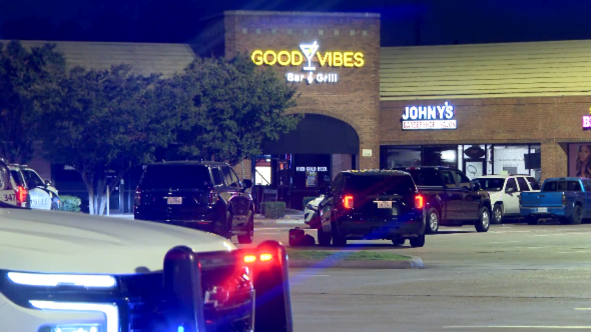 Richardson knife attack injures four and suspect is killed by police – NBC 5 Dallas-Fort Worth