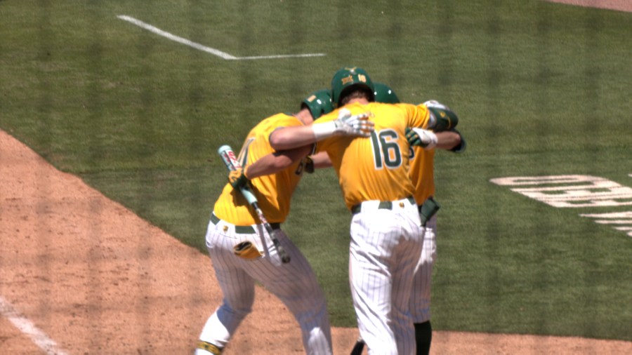 Late rally lifts Texas Tech past Baylor 8-3